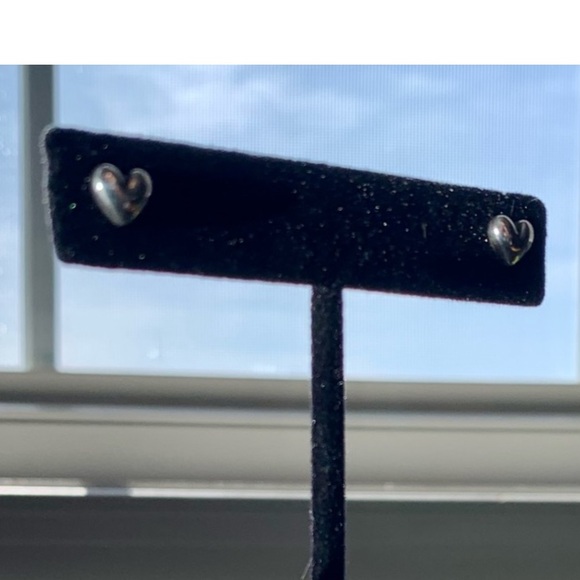 James Avery Sterling Silver Puffed Heart Earrings - Picture 3 of 8